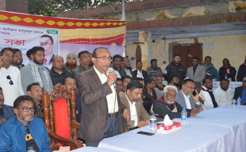 কুষ্টিয়া চিনিকল গেটে আখ চাষিদের সঙ্গে বিএনপির মতবিনিময় সভা