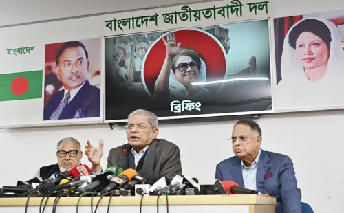 রাজনৈতিক বিতর্কে আওয়ামী লীগের লুটপাটের ঘটনাগুলো নিচে পড়ে যাচ্ছে: মির্জা ফখরুল