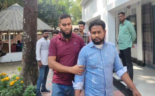 ইবিতে পরীক্ষা দিতে এসে ছাত্রলীগের দুই নেতাকর্মী আটক