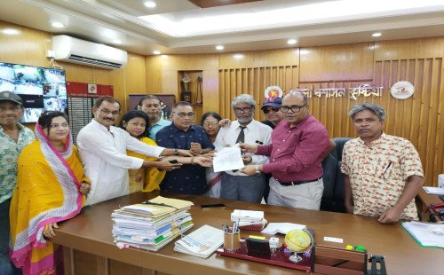 কুষ্টিয়া জেলা প্রশাসকের নিকট সাংস্কৃতিক জোটের স্মারকলিপি প্রদান