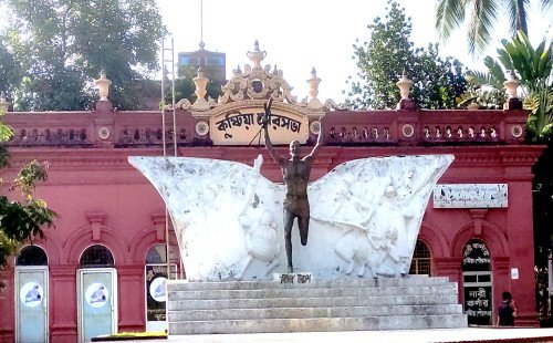 কুষ্টিয়ায় ডিপ টিউবওয়েল বিল নিয়ে চরম ভোগান্তি পৌরসভার ভোগান্তির আরেক নাম ‘স্বাস্থ্যসম্মত পানি’