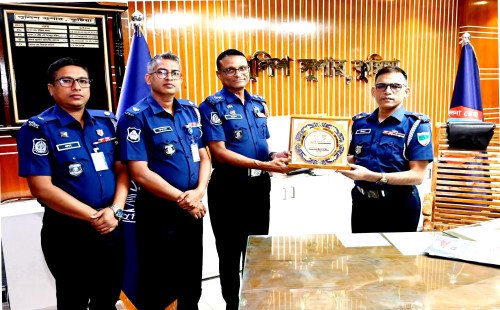 কুষ্টিয়ায় পুলিশ কর্মকর্তার বিদায় সংবর্ধনা অনুষ্ঠিত