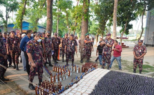 কুষ্টিয়ায় ৩১ কোটি টাকার বেশি মাদক ধ্বংস মাদকবিরোধী লড়াইয়ে দৃঢ় বার্তা বিজিবির