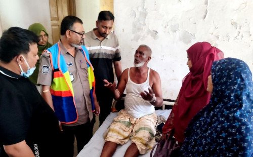 কুষ্টিয়া পদ্মায় টহল পুলিশের ওপর সন্ত্রাসী হামলা গুলিবিদ্ধ ওসিসহ পাঁচ সদস্য, চাঞ্চল্য সীমান্ত নদীপথে