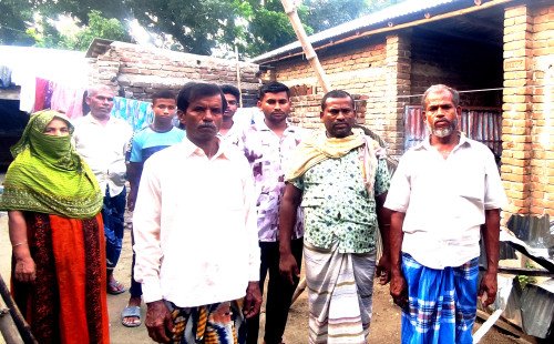 দৌলতপুরের ছাতারপাড়ায় হামলা, অর্থ লুট ও প্রাণনাশের চেষ্টার অভিযোগে মামলা