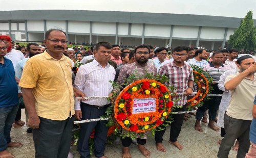 জুলাই গণঅভ্যুত্থান দিবসে কুষ্টিয়ায় জেলা তথ্য অফিসের শ্রদ্ধাঞ্জলি
