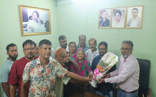 কুষ্টিয়ায় জাতীয়তাবাদী পেশাজীবী দলের জেলা শাখার প্রথম সভা অনুষ্ঠিত