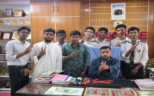 কুষ্টিয়ার এডুকেয়ার আইডিয়াল স্কুল অ্যান্ড কলেজে এসএসসি পরীক্ষায় শিক্ষার্থীদের ভালো ফলাফল