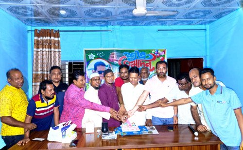 কুষ্টিয়ার মিরপুরে বর্ণাঢ্য আয়োজনে সাংবাদিক রফিকুল ইসলামের জন্মদিন উদ্‌যাপন