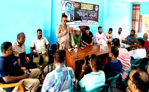 মিরপুরে প্রয়াত সাংবাদিক দেবাশীষ দত্তের স্মরণসভা