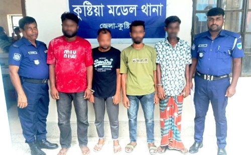কুষ্টিয়ায় পুলিশের বিশেষ অভিযানে গ্রেপ্তার ১১